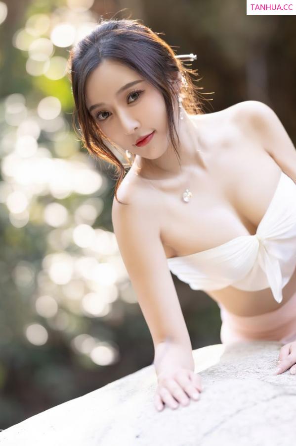 王馨瑶  [XiuRen]高清写真图 2022.01.25 No.4511 王馨瑶yanni第15张图片
